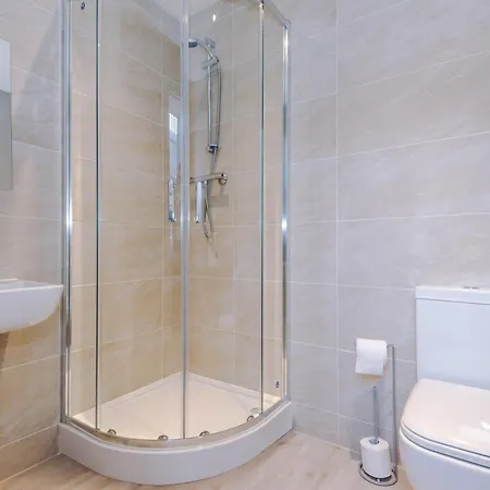Designer Central Home In Leeds Sleeps 6 Exterior photo