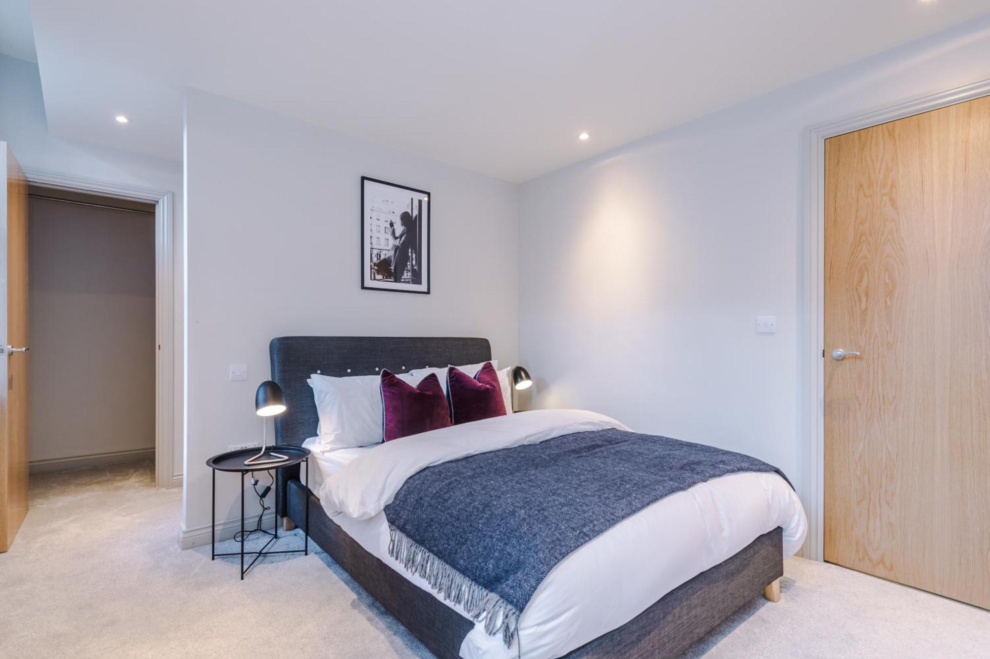 Apartment Designer In Leeds Sleeps 6 Leeds (West Yorkshire)